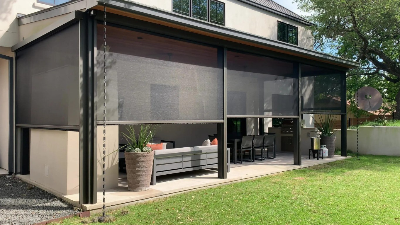 Modern patio cover with retractable screens in Torrance, CA