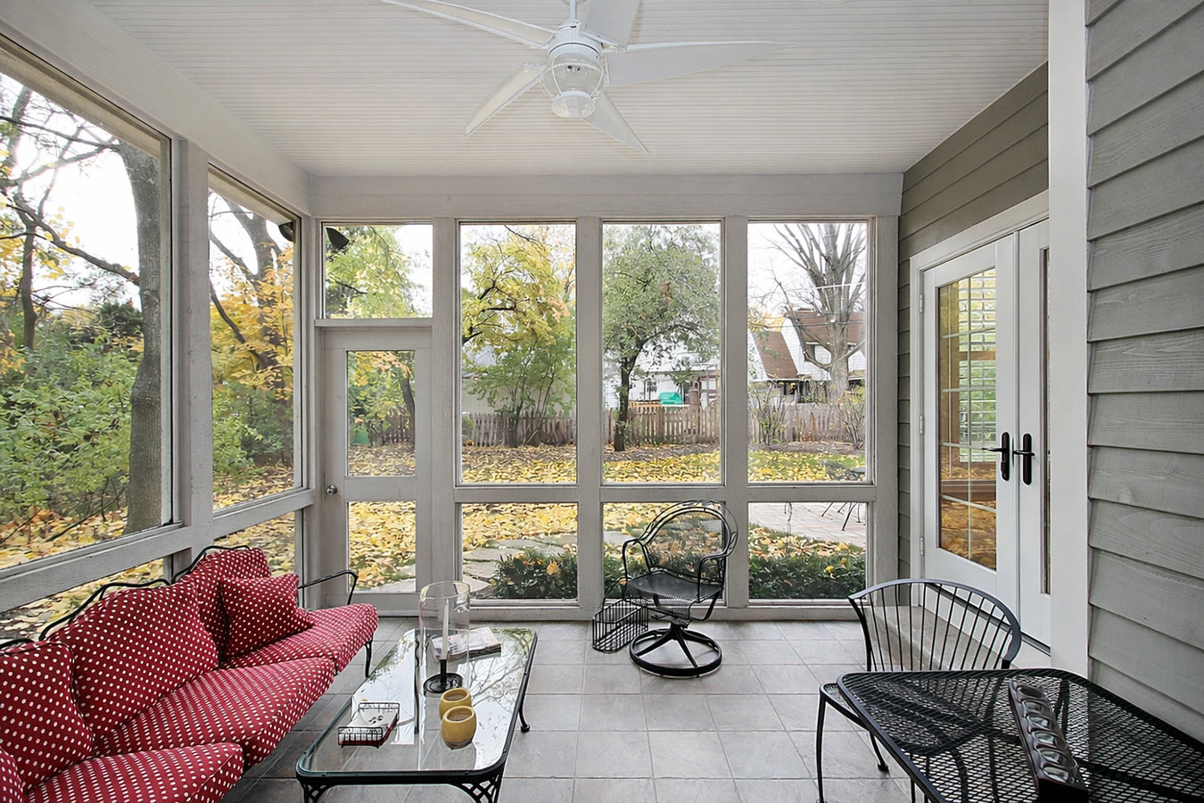 Three season sunrooms
